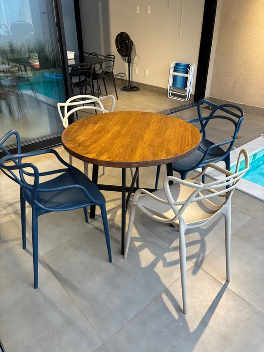 Mesa madeira com 4 cadeiras Allegra