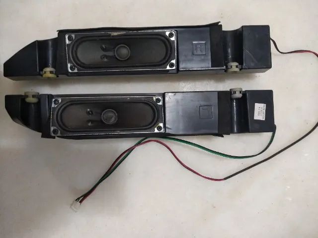 Alto Falante 8r/10w Tv Samsung Mod: Ln40a650a1f, Ln46a550 - Bn98-00903a [par]