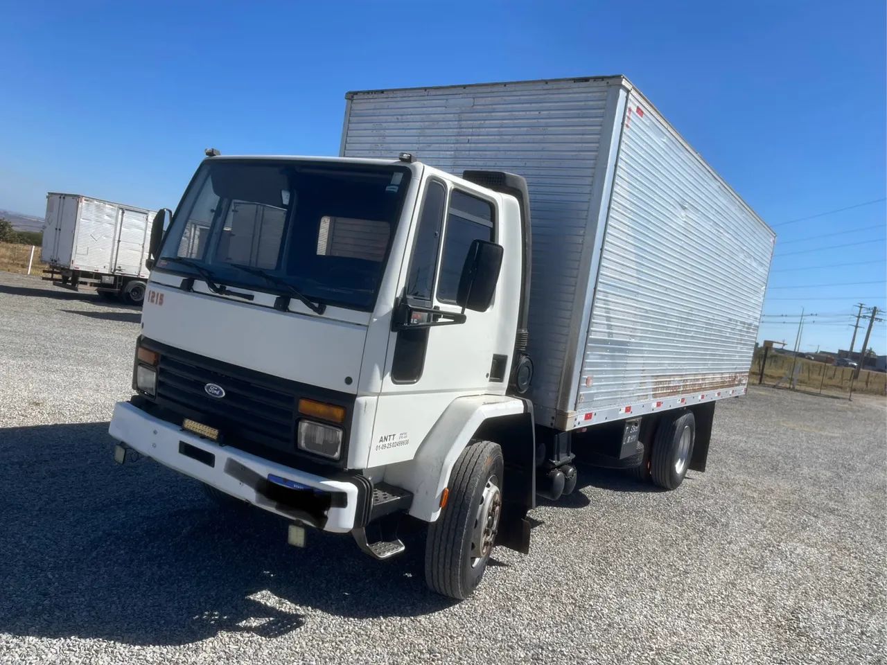 FORD CARGO 1215