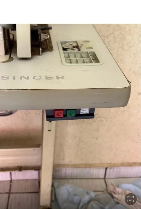 Máquina de Costura Industrial Singer - Foto 3