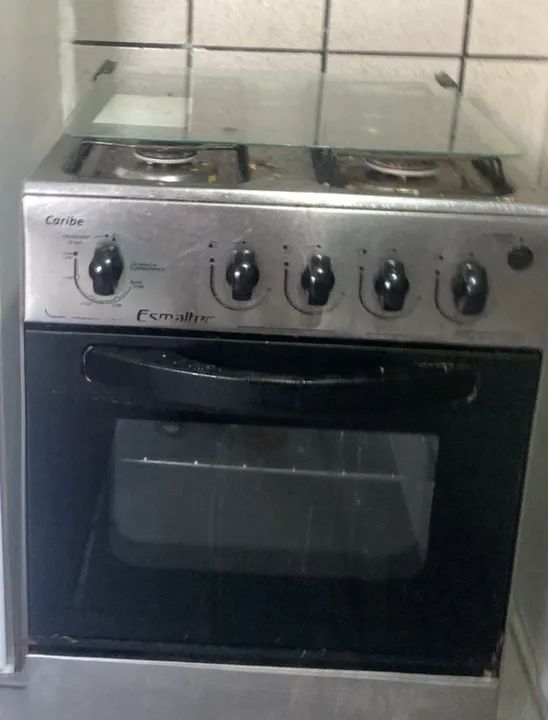 FOGAO 4 BOCAS FUCIONANDO TUDO FORNO QUASE NAO USADO