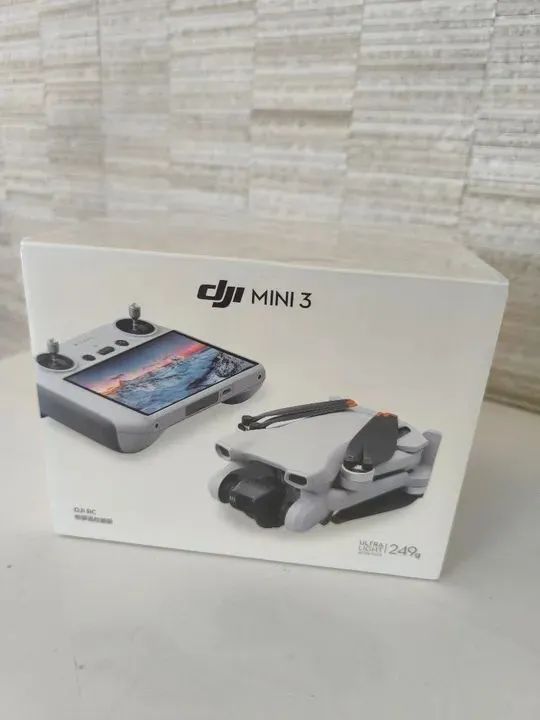 Drone DJI Mini 3 RC (controle com tela) - Novo