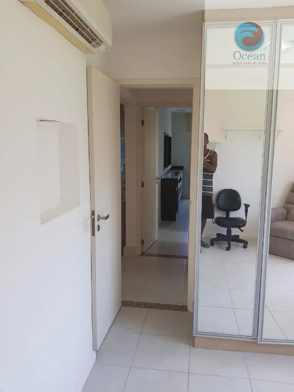 Ocean vende: Camboinhas, Flat 2 dormitórios, porteira fechada, varanda gourmet, planejados - Foto 2