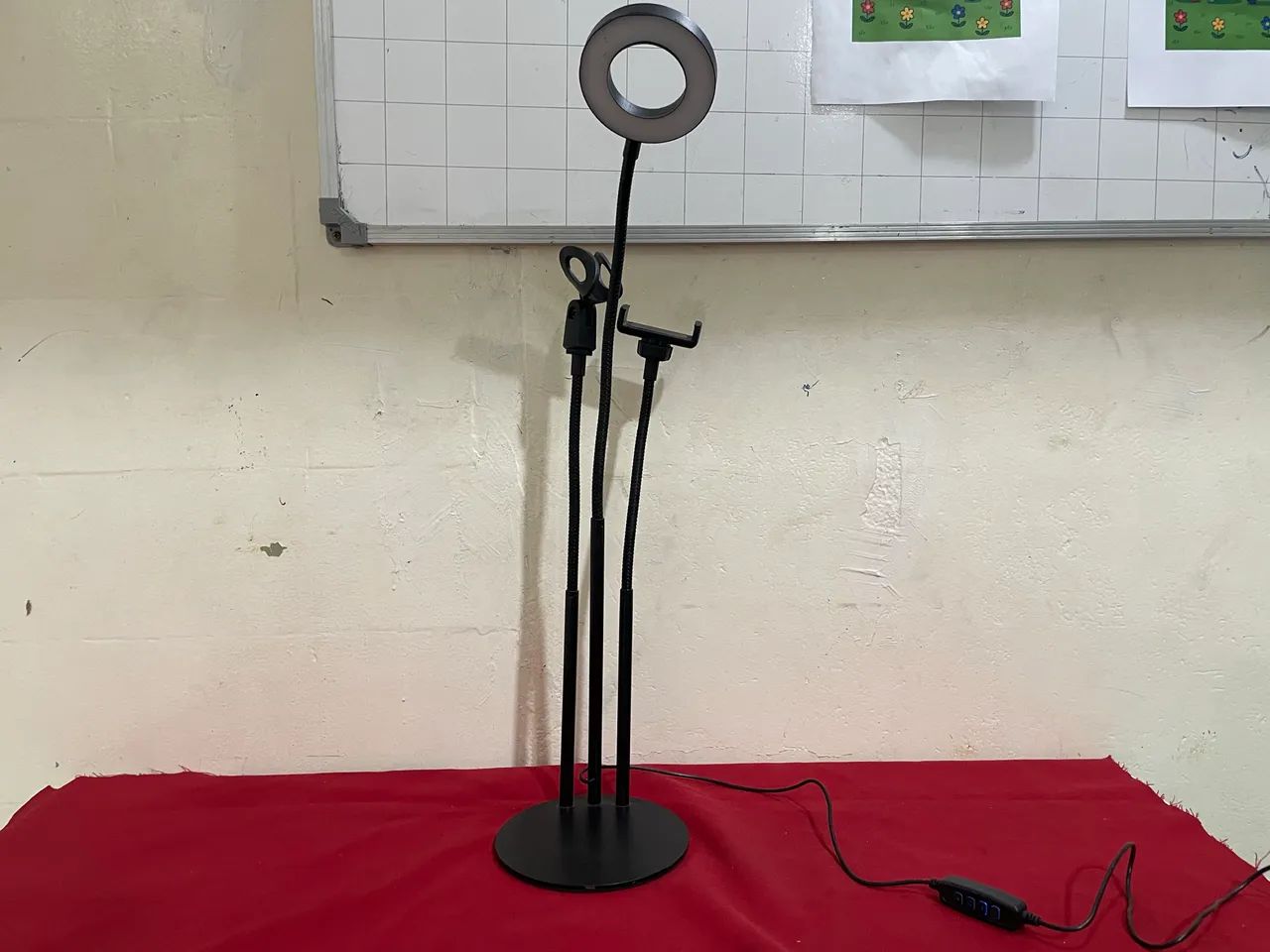 Ring Light com Suporte para Microfone e Celular 