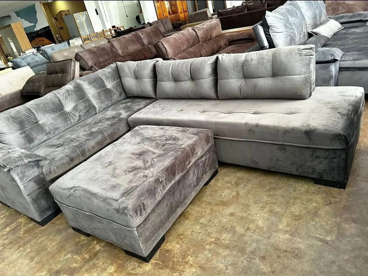 Estofado canto com puff - Foto 5