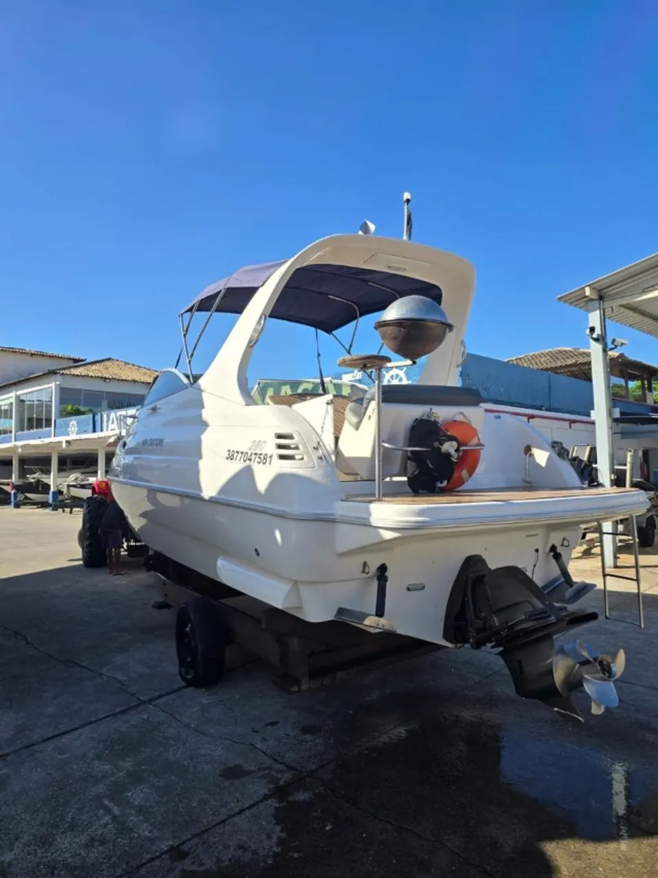 Lancha volvo penta modelo 2008