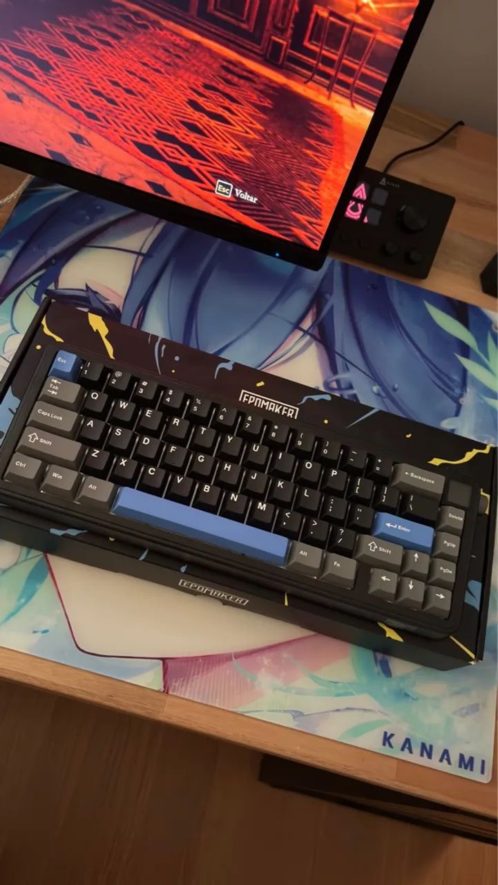 Teclado Magnético Epomaker 8K Hz - Mag 65% C/ Tela 