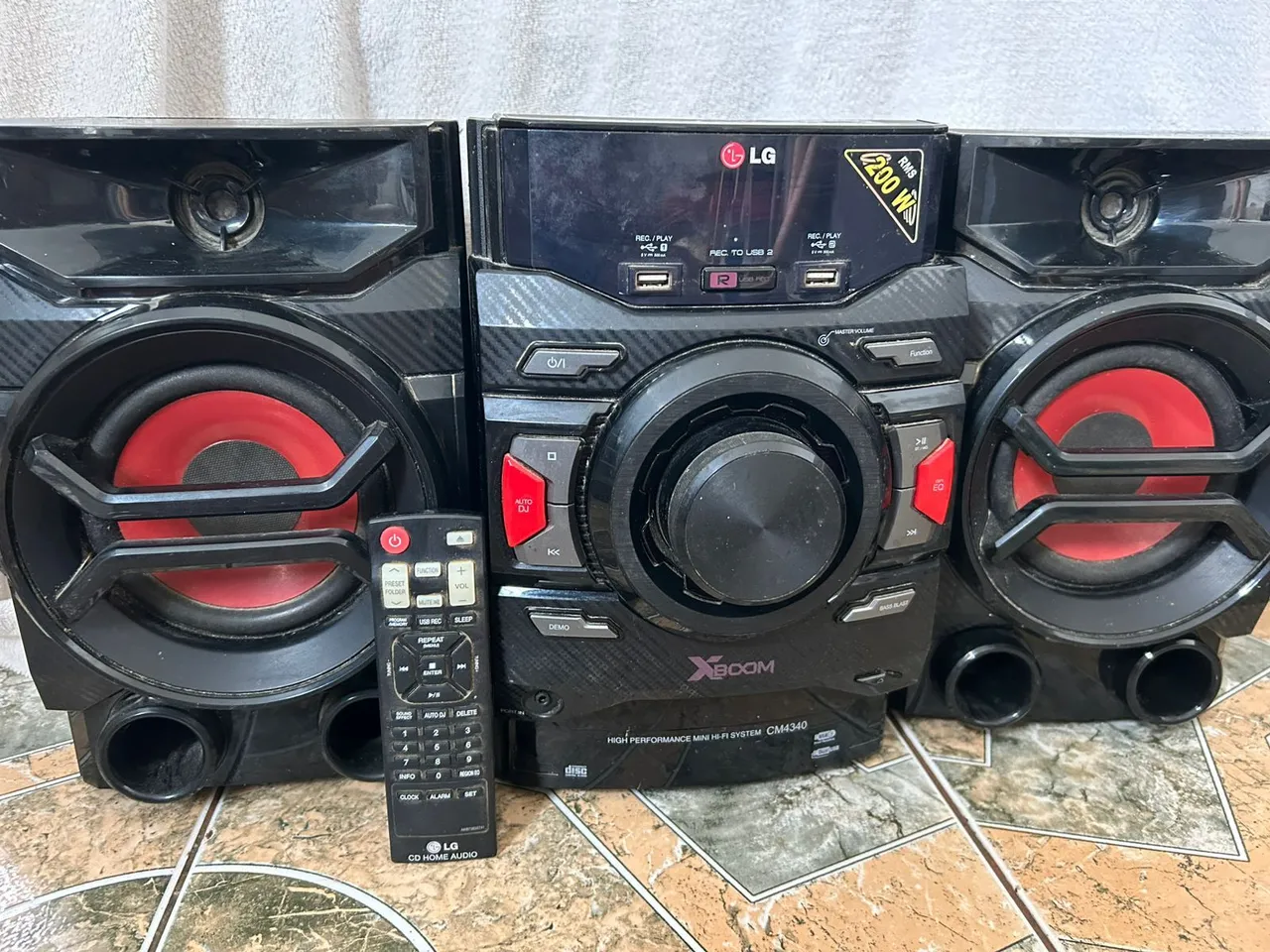 Mini System LG XBoom CM4340