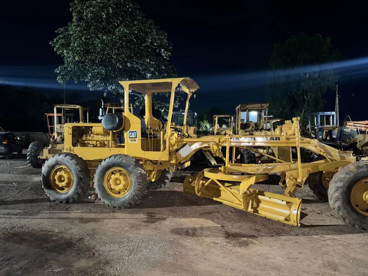 Motoniveladora Caterpillar 120 B - Foto 4