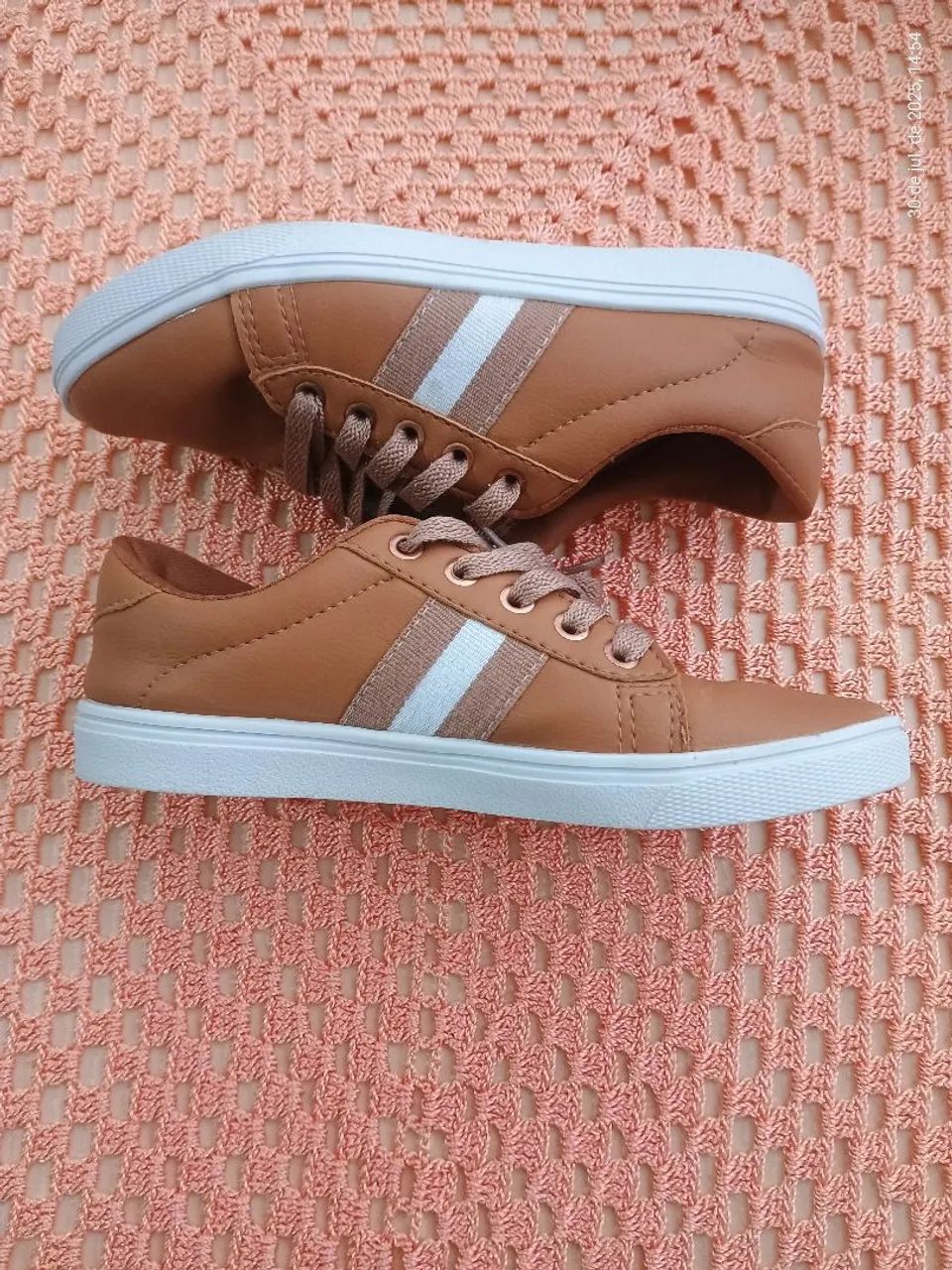 Tênis Caramelo Estiloso Num 34 - Foto 3