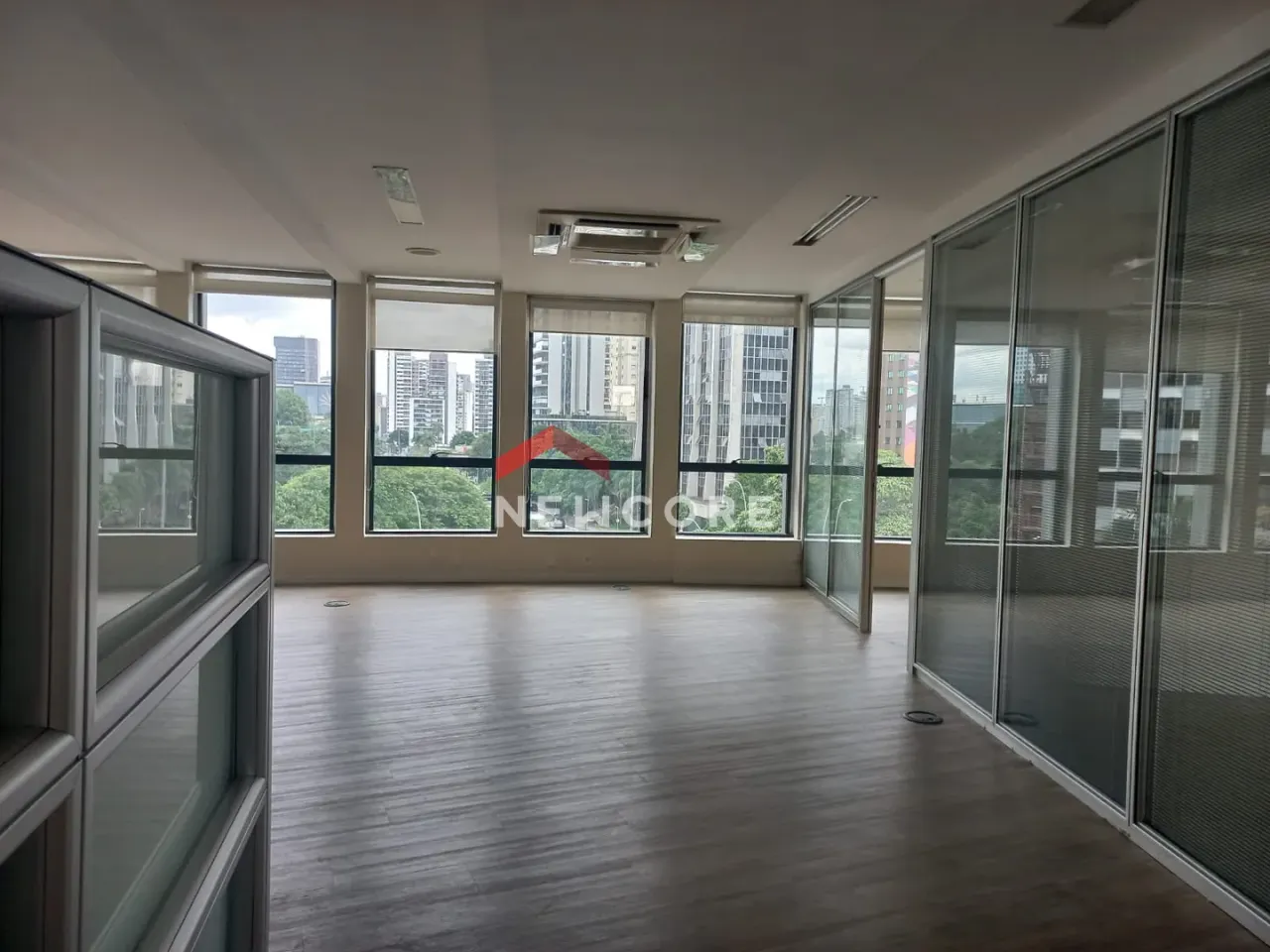 Sala comercial em Avenida Brigadeiro Faria Lima - Jardim Paulistano - São Paulo/SP