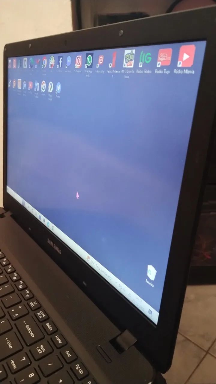 Notebook Samsung NP300E5M 15,6 polegadas - Foto 5