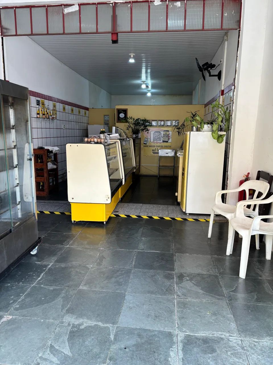 Rotisseria montada, funcionando. Só Entrar e trabalhar