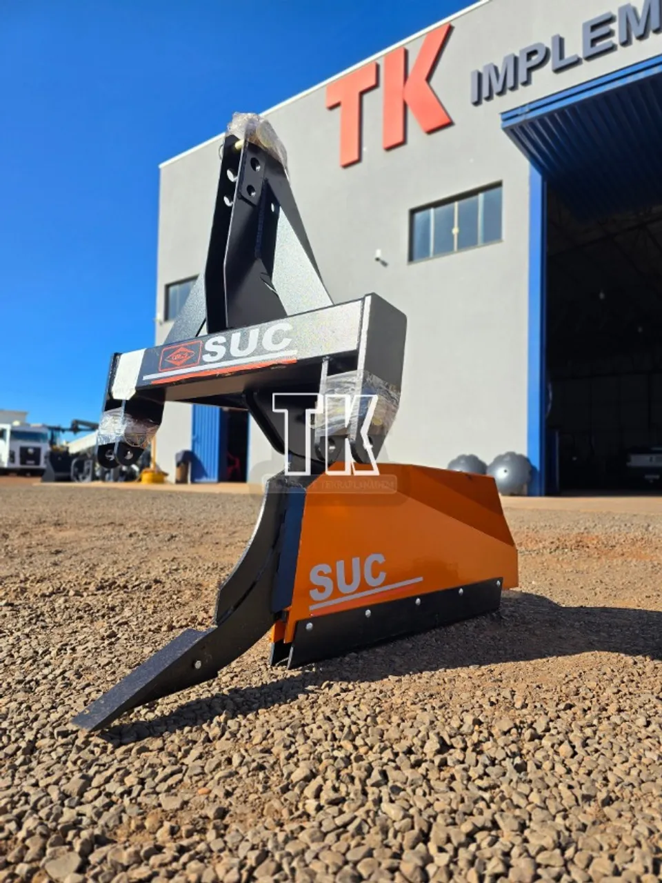 SULCADOR DE 1 LINHA CIMAG NOVO - Tk Tratores Nova Andradina-MS