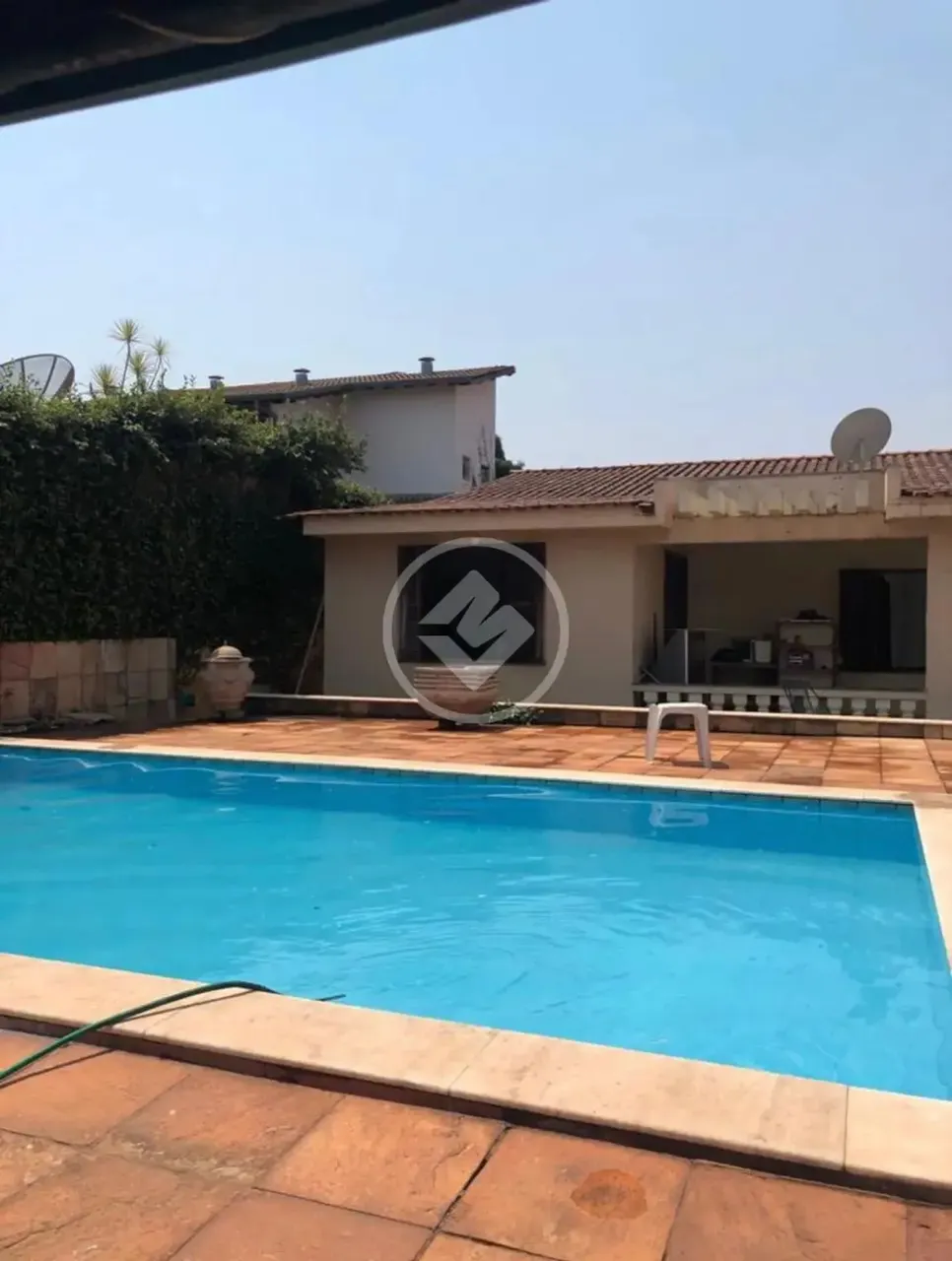 Casa / Residência grande, espaçosa com piscina. codigo: 72572