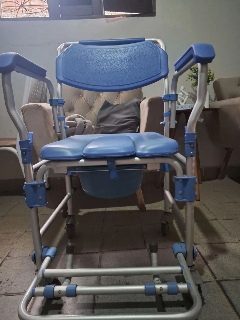 Cadeira de Banho64706407966467121