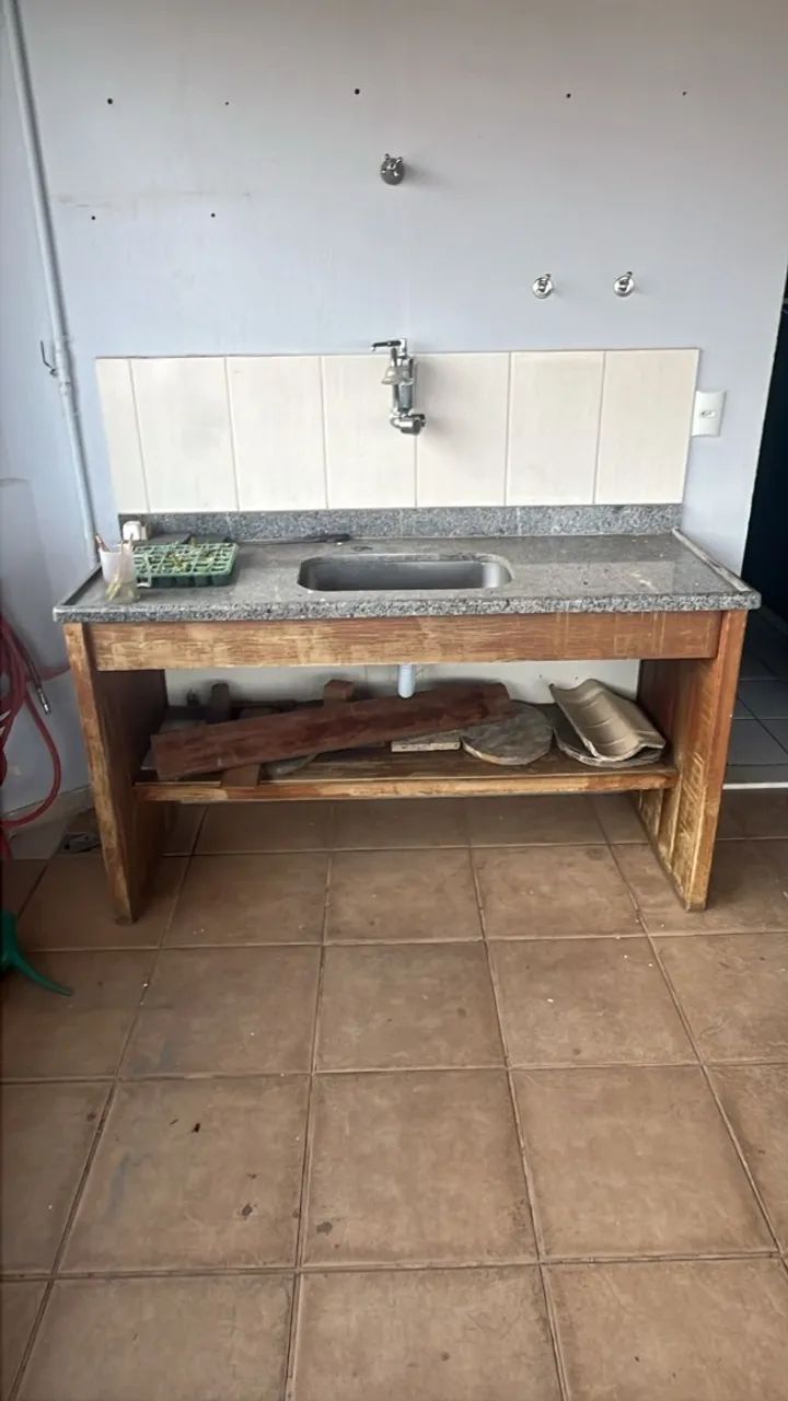 Pia64352546239105120