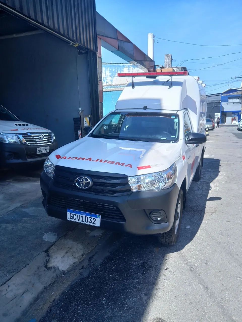 Locação de Ambulancias 4x4 - Foto 2