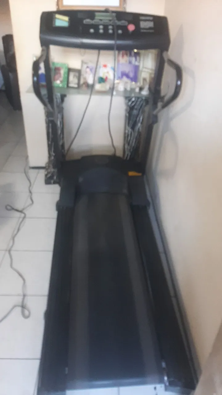 Esteira Profissional LX 160 MOVIMENT!!