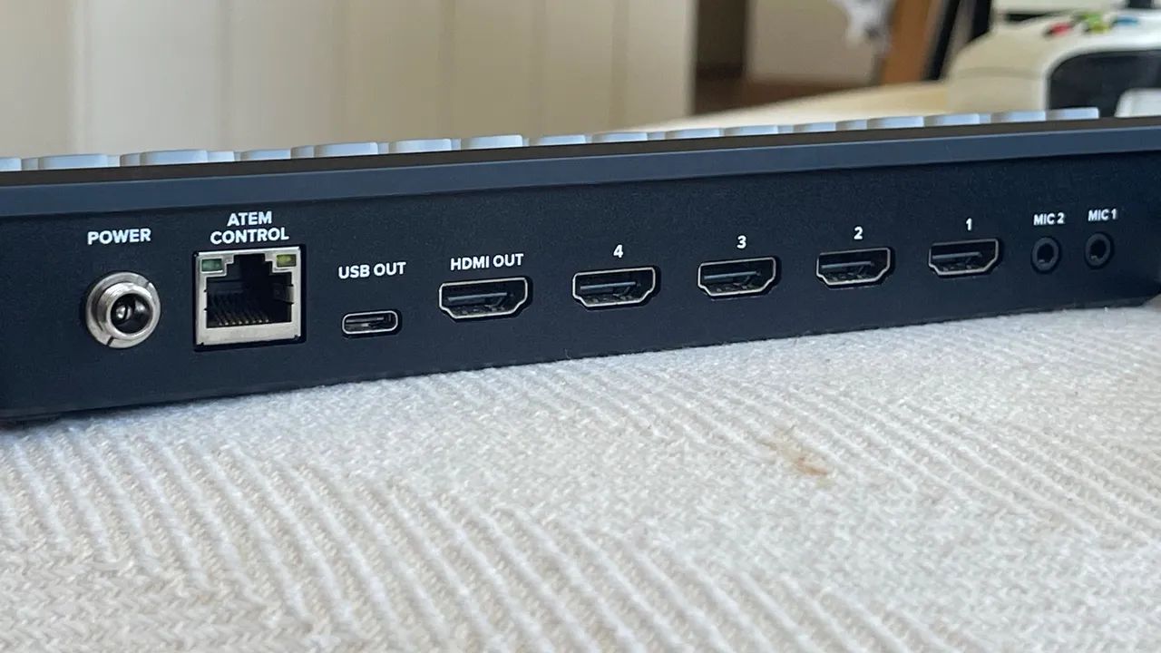 ATEM Mini Pro - Mesa de Corte Blackmagic Design - Foto 3