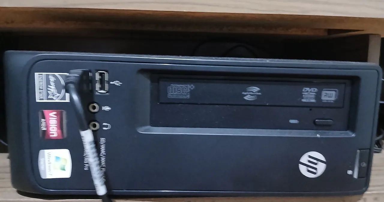 Pc HP Celeron 2gb memória hd 500- teclado, mouse, caixinha de som. - Foto 6