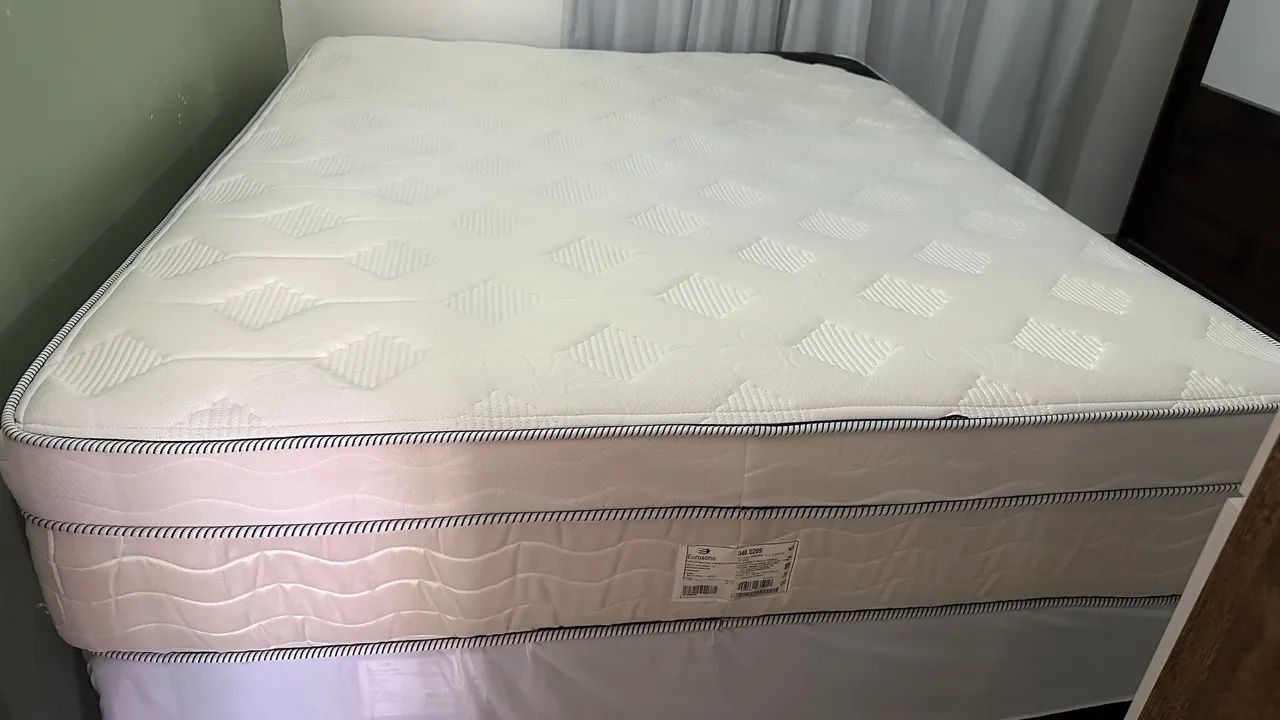 Cama Box Queem64315086881793120