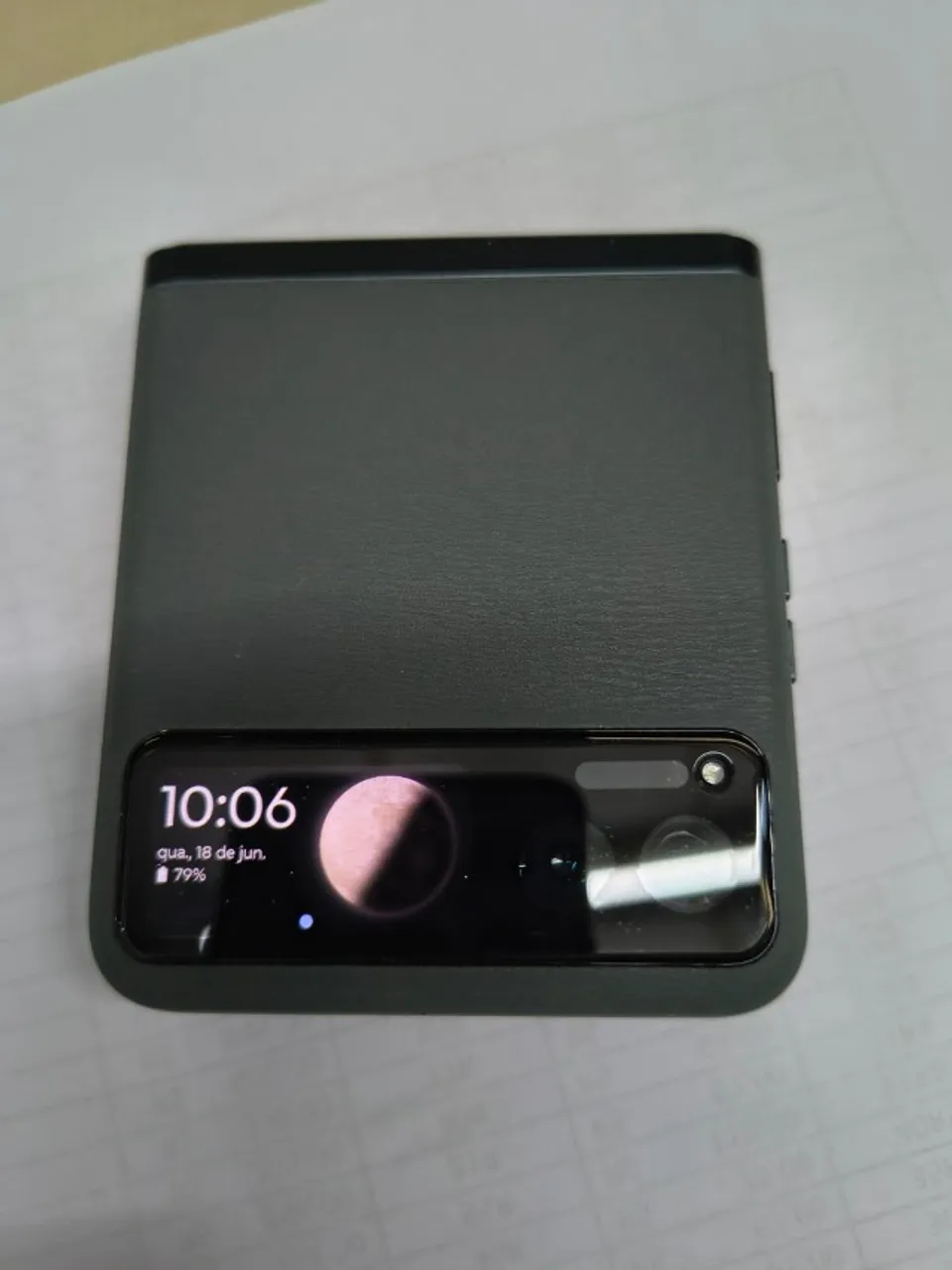 Motorola Razr 40 256G com nota fiscal e garantia