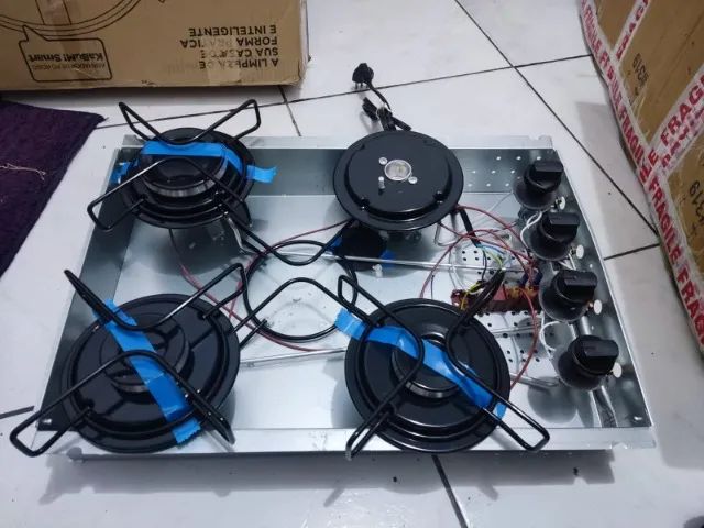 Cooktop Itatiaia Essencial 4 bocas - Sem o tampo de vidro - Foto 2