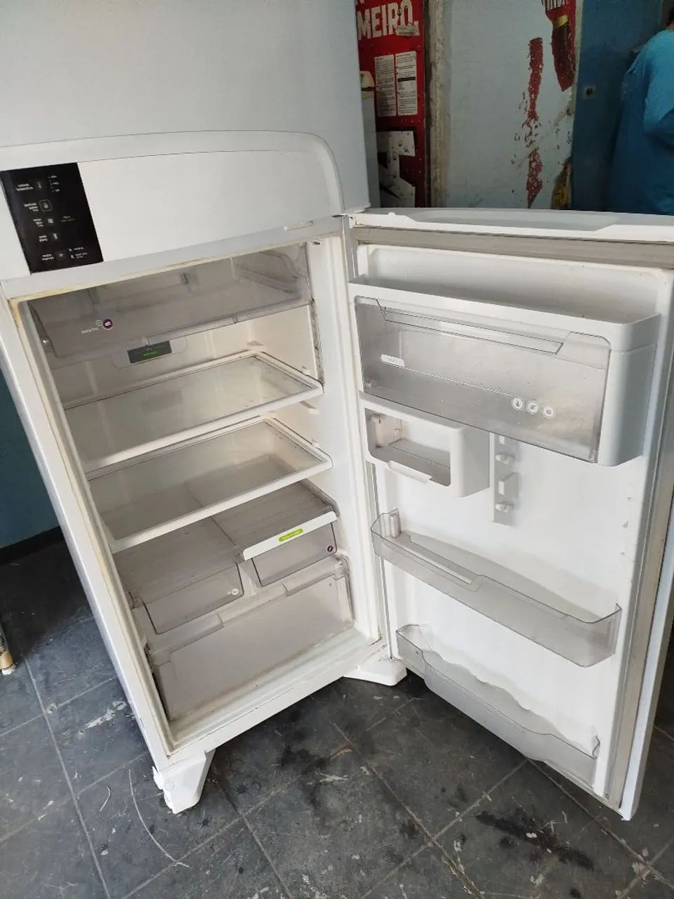 Vendo geladeira Consul fros free 