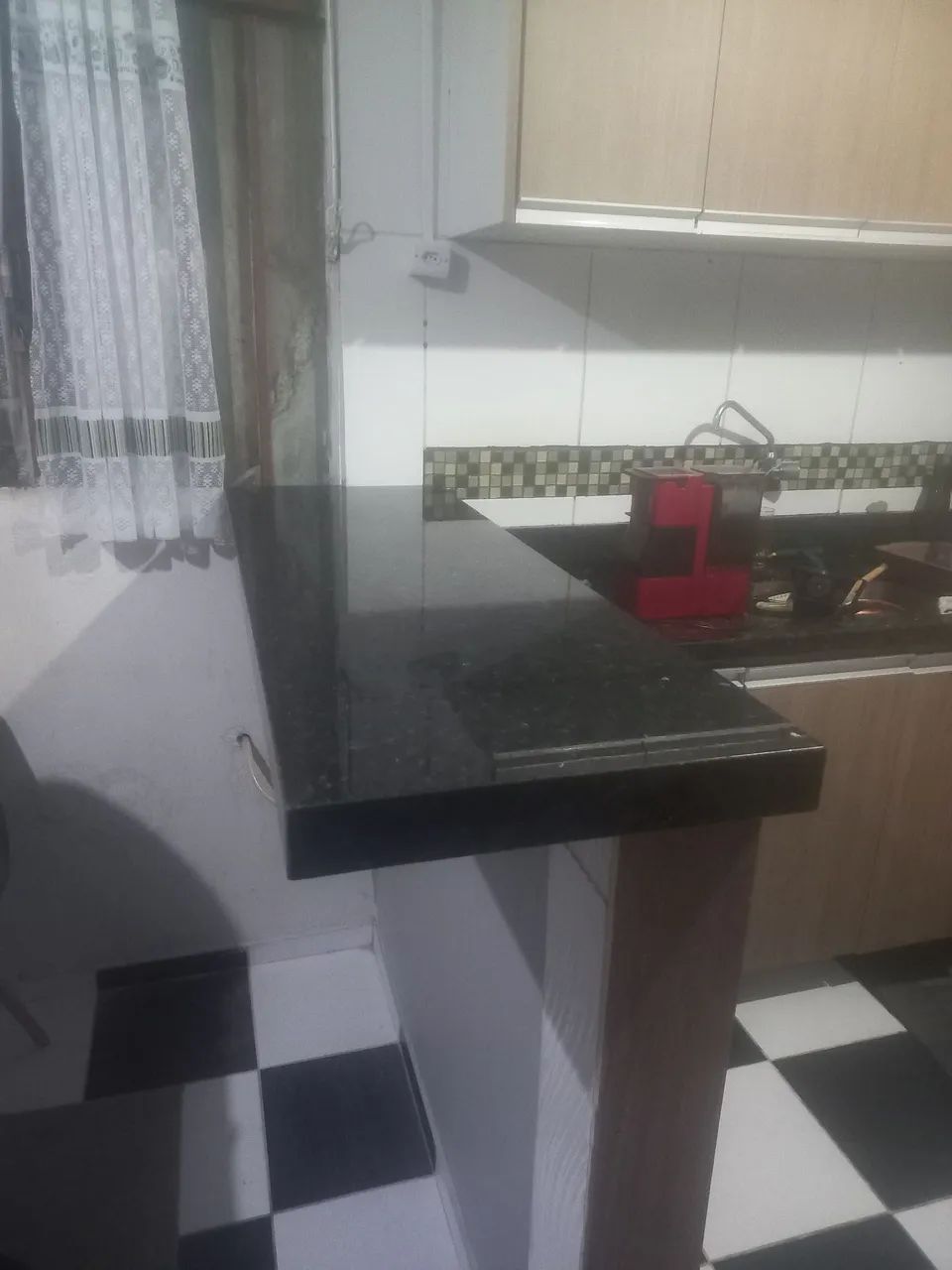 Soleiras e revestimento  em granito sob medida  - Foto 6