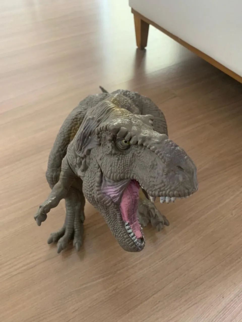 Boneco Jurassic World Dinossauro T-rex Grande Mimo