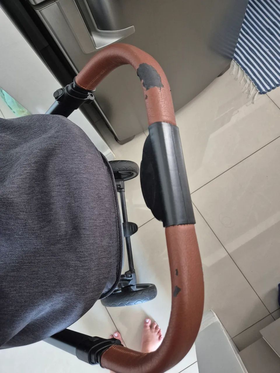 Carrinho e bebe conforto - Foto 2