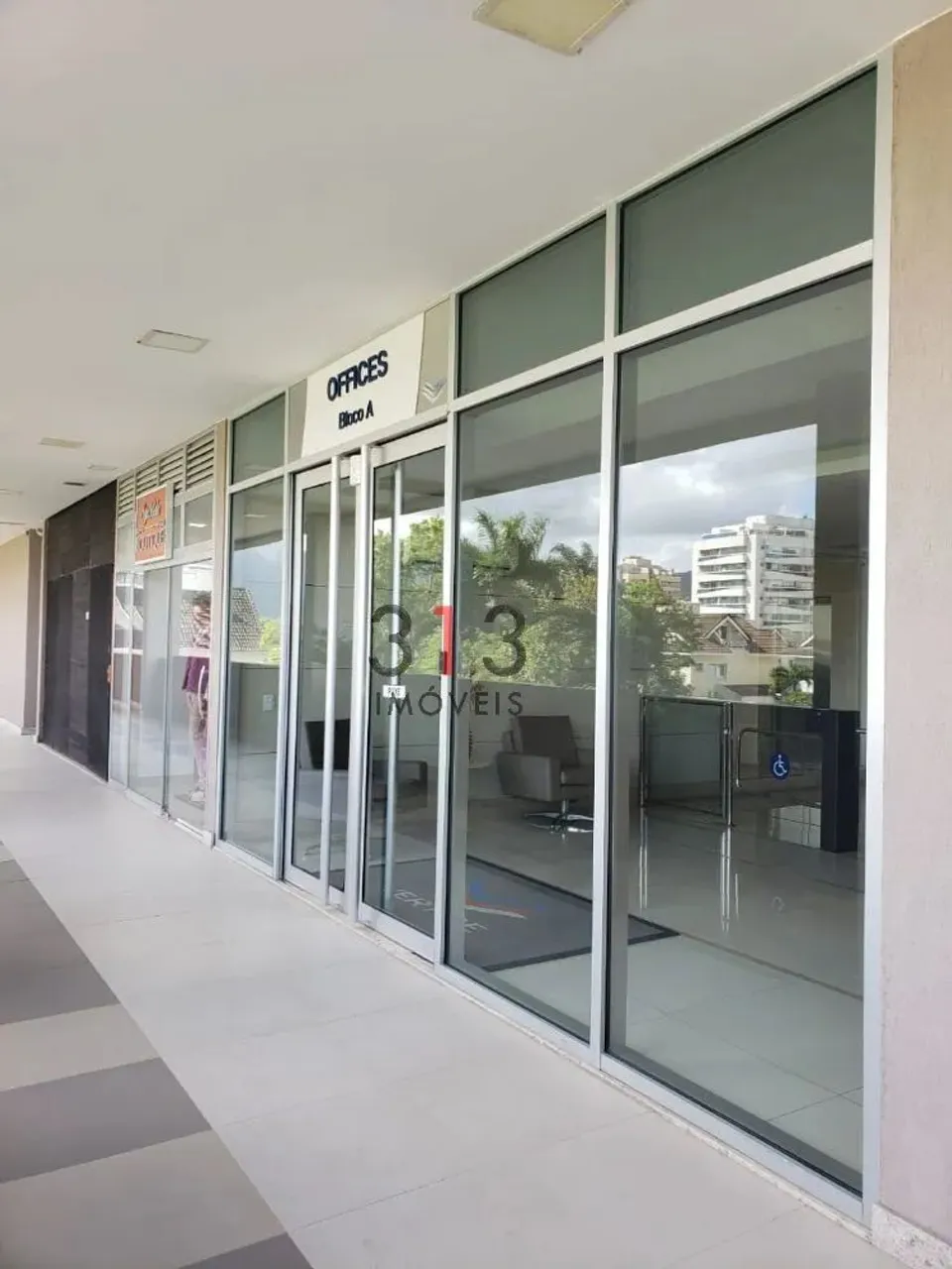 Excelente sala comercial para venda no Recreio dos Bandeirantes condominio Vertice Regiao