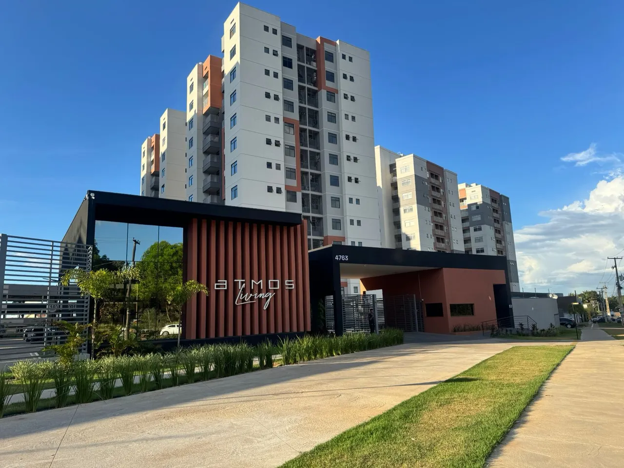 Aluga-se Atmos living Novinho -todo planejado