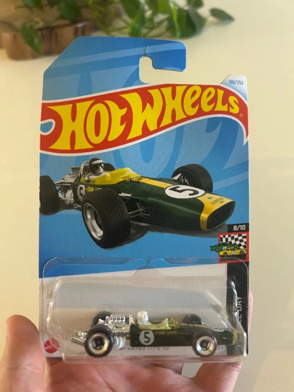 Hot Wheels F1 - Lotus 1967 Type 49  - Foto 3