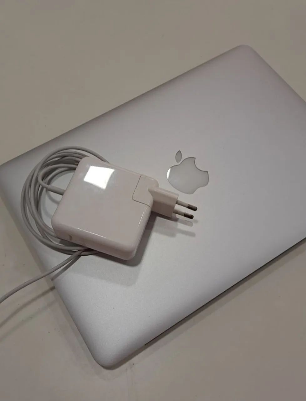 MacBook Pro 64302734686851124