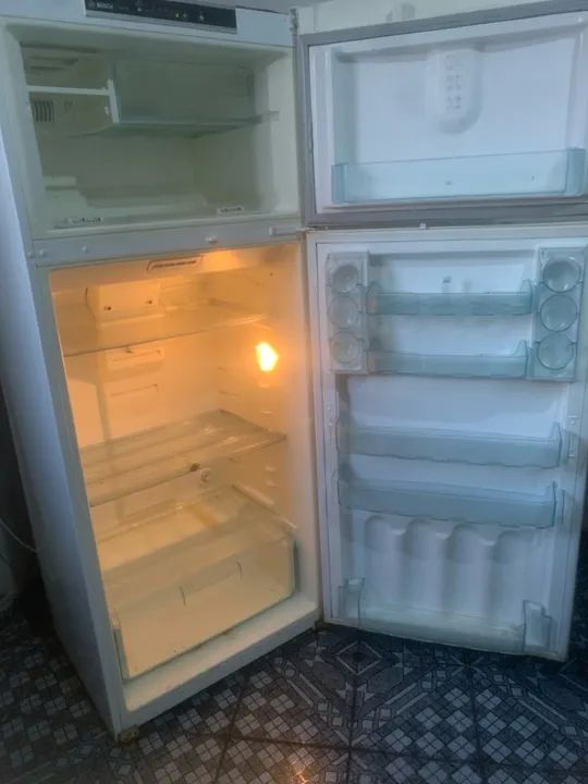 Geladeira Bosch Duples Fost Free KDN 42 - Foto 2