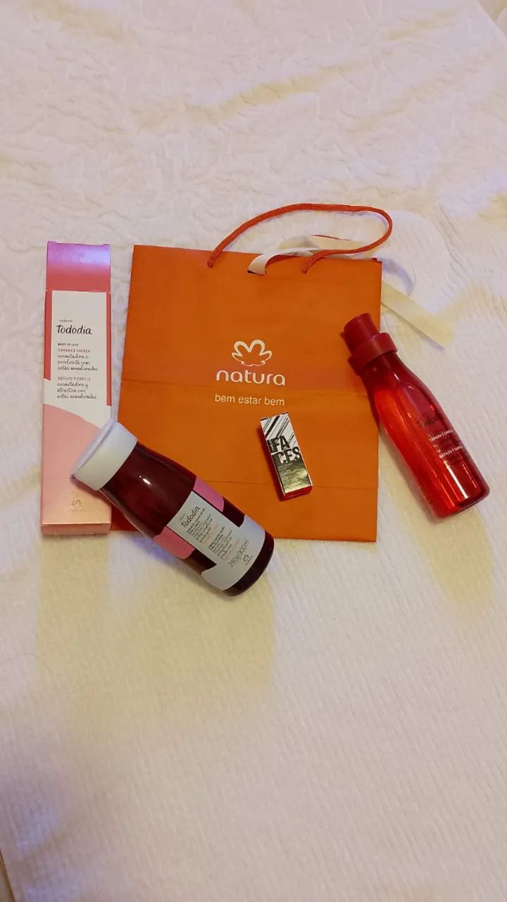 Kit Natura Tododia Tâmara e Canela 