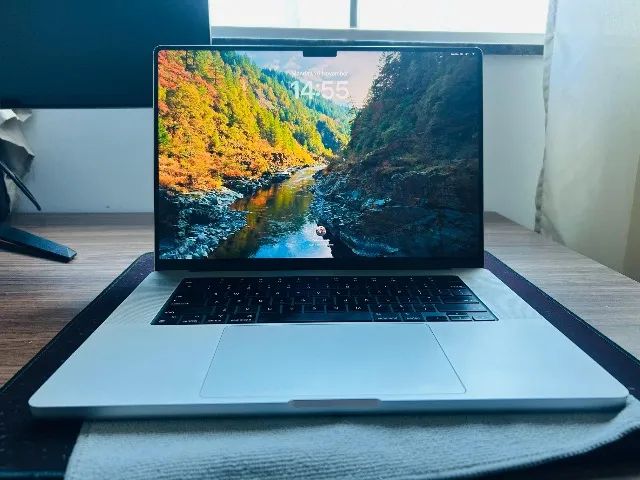 MacBook Pro M3 Max 16