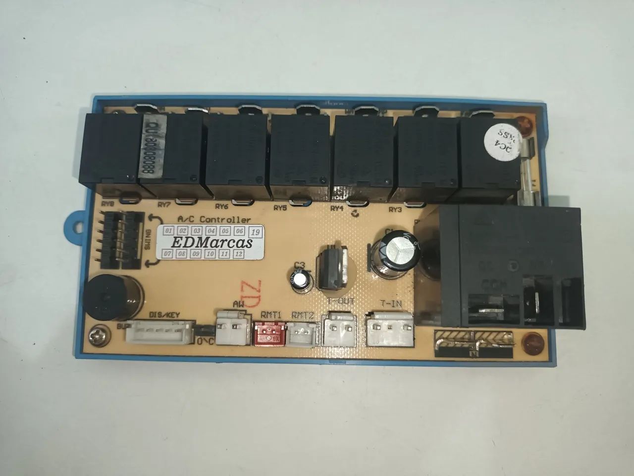 Placa Universal - QU180808088