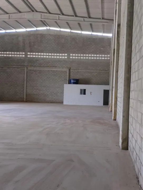 Aluga se Promoção, galpão 1000 metros, na BR 232, no valor de 2.800,00. - Foto 5