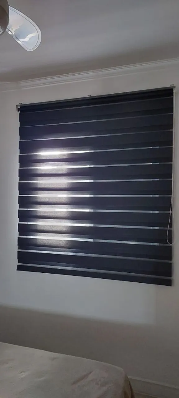 Cortina tipo Persiana Elegante para Quarto