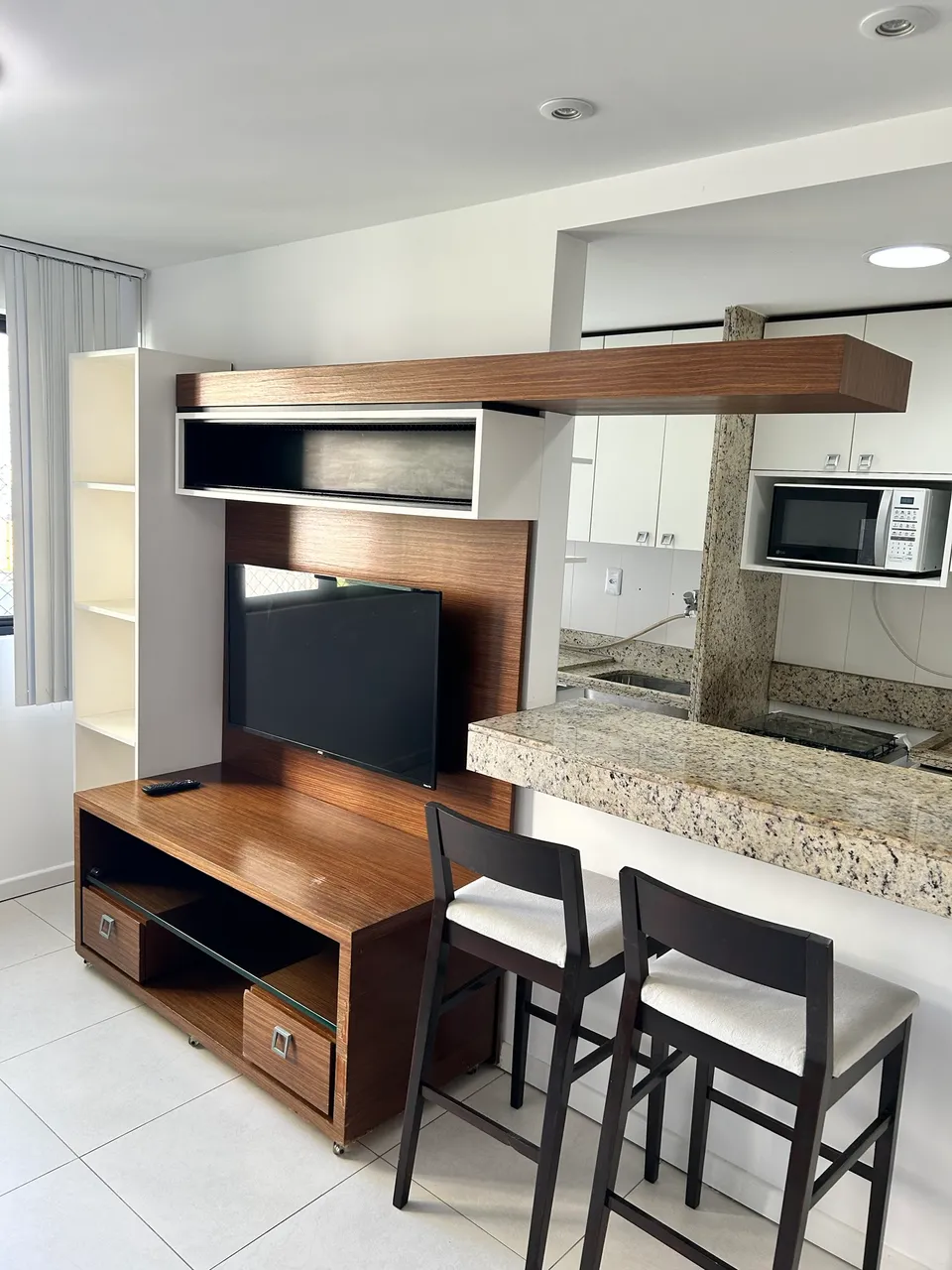 Apartamento Mobiliado no Pq. Bela Vista Cond LAtelier