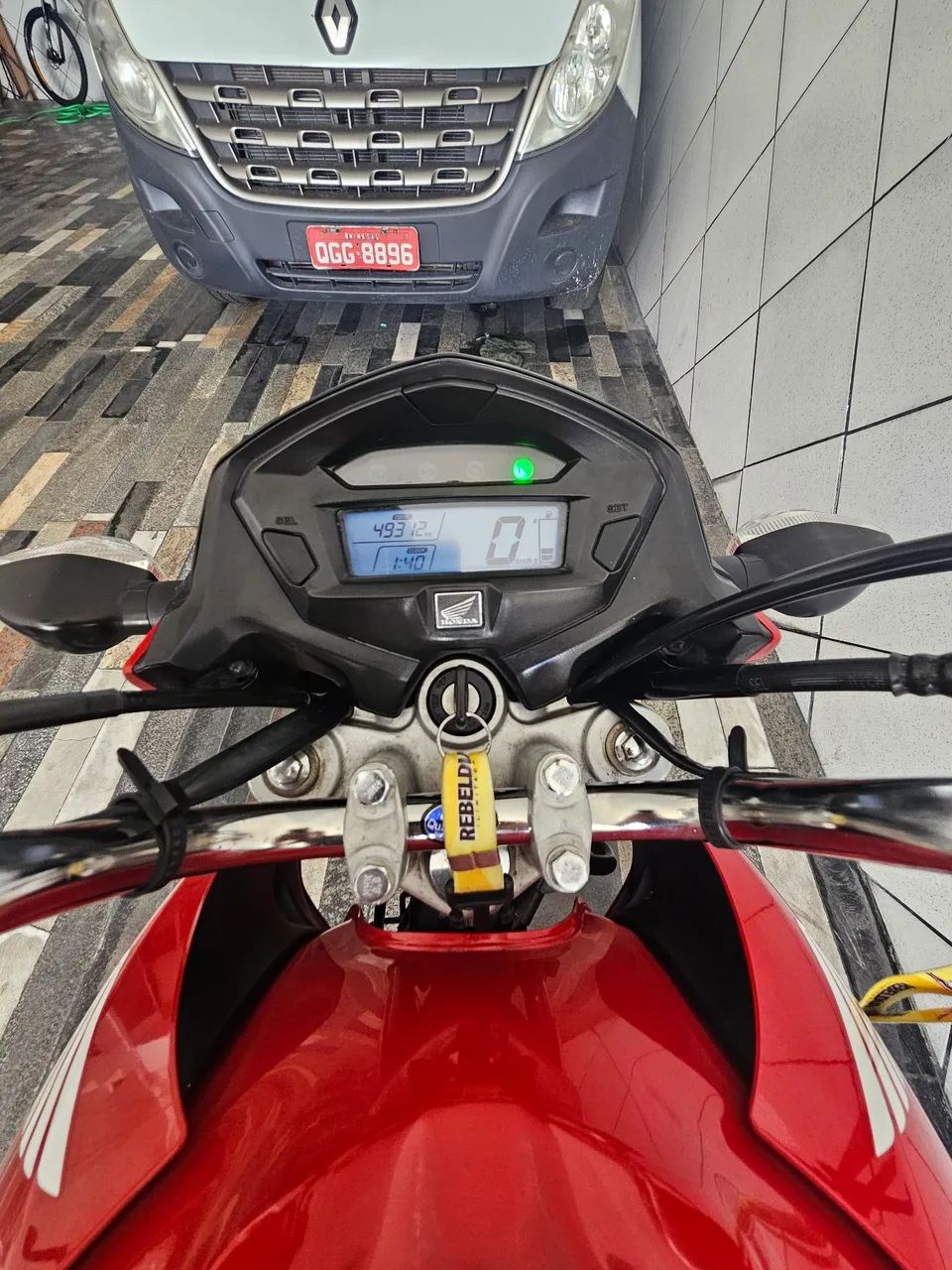 MOTO 