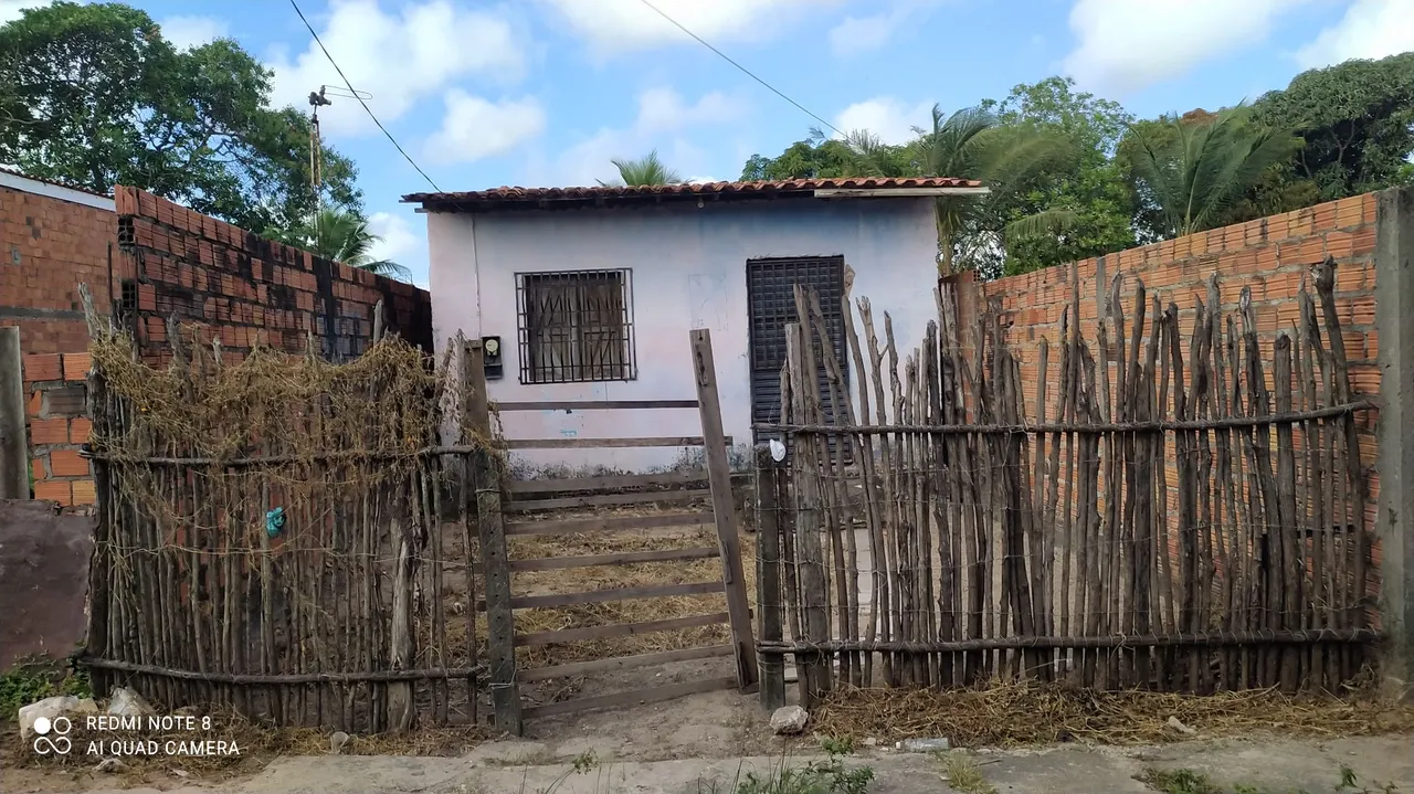 Vendo casa na vila magril localização próximo a agrolusa santa barbara