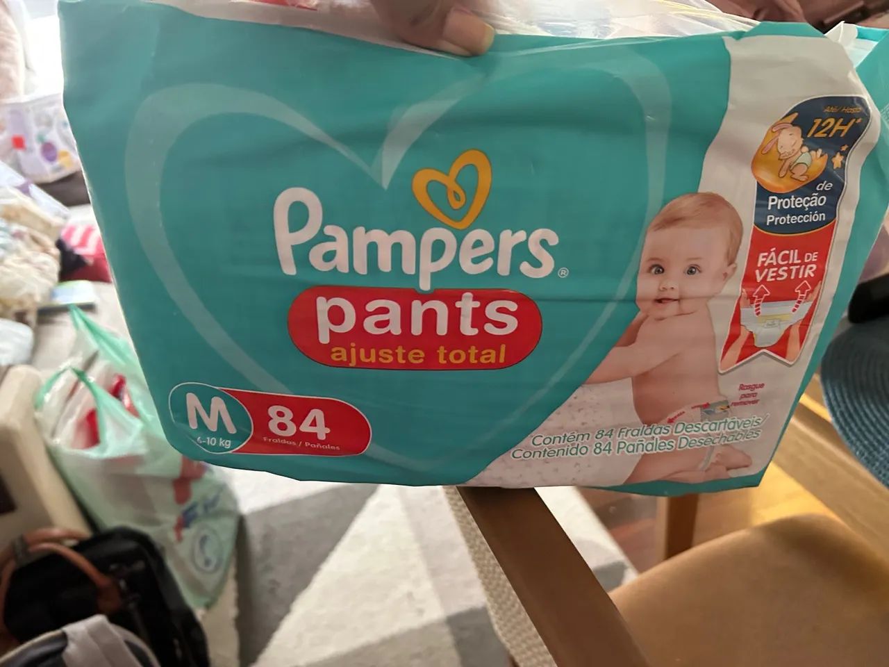 Fraldas Pampers- 2 Pacotes com 84 unidades