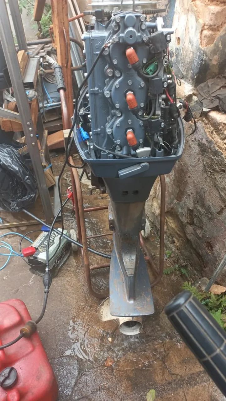 Motor de Popa 90HP 2T - Ano 2011 - Foto 5