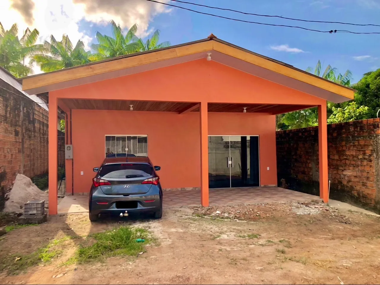 Casa com placa solar