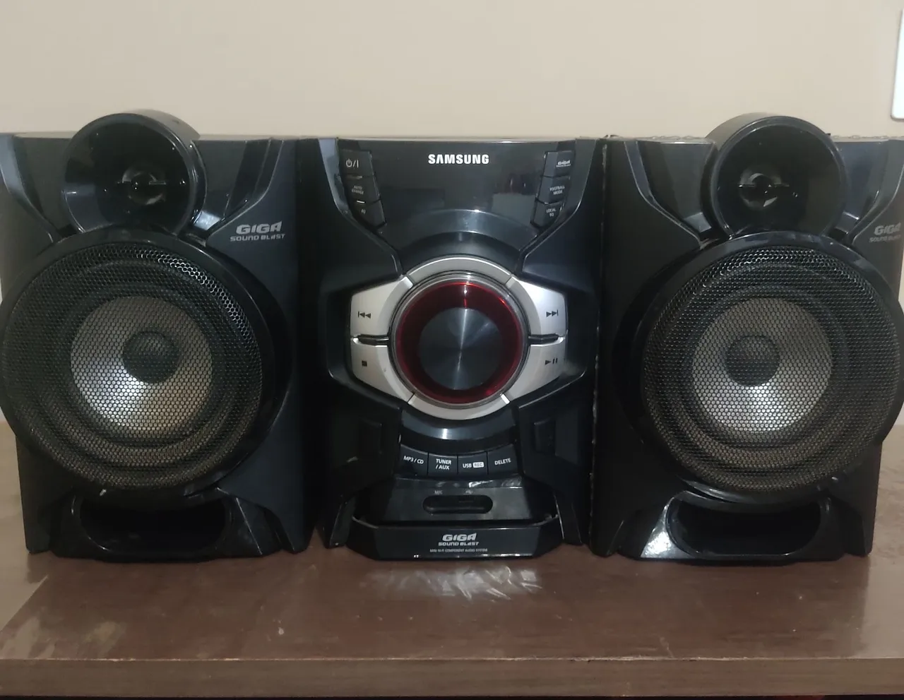 Mini System Samsung Giga Sound Blast