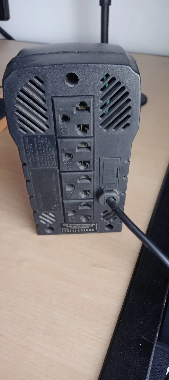 Estabilizador de Computador. Desapego